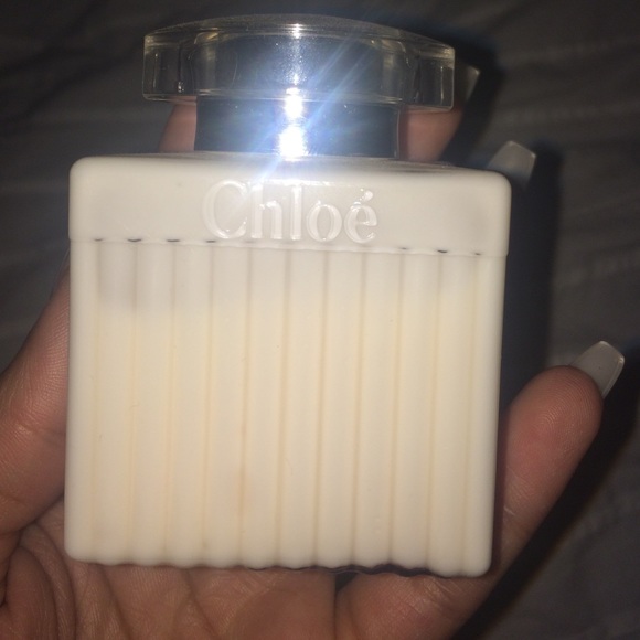 AUTHENTIC CHLOE LOTION FROM GIFTSET