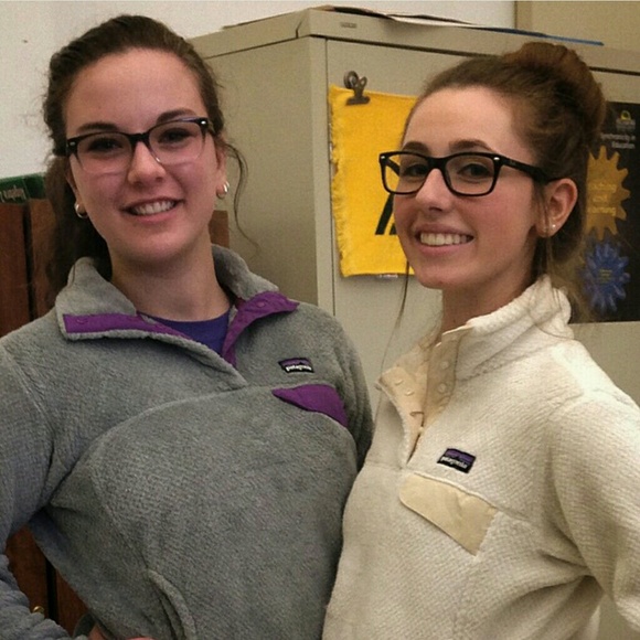 PLUM AND GREY PATAGONIA SNAP-T