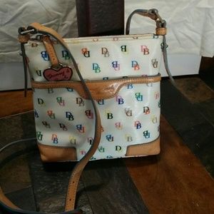 Dorney & Bourke IT Crossbody