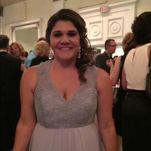 Meet your Posher, Deanna