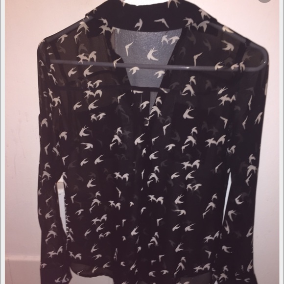 New express sheer top woth printed birds - Picture 2 of 4