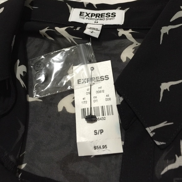 New express sheer top woth printed birds - Picture 4 of 4