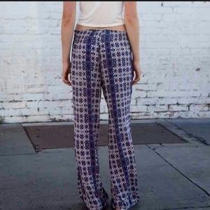 brandy Melville flowy pants