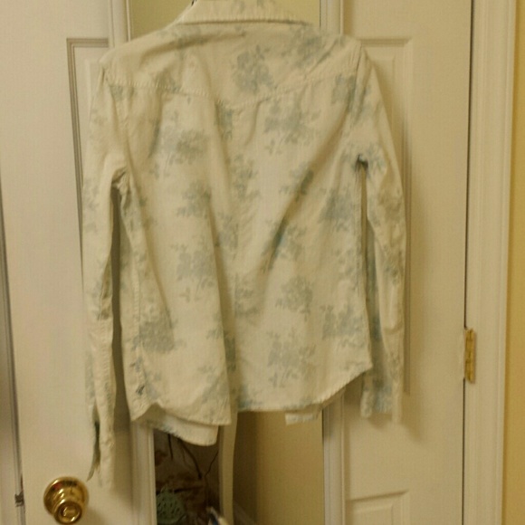 American Eagle denim shirt - Picture 4 of 4