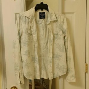 American Eagle denim shirt