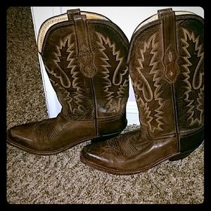 Ladies leather boots!