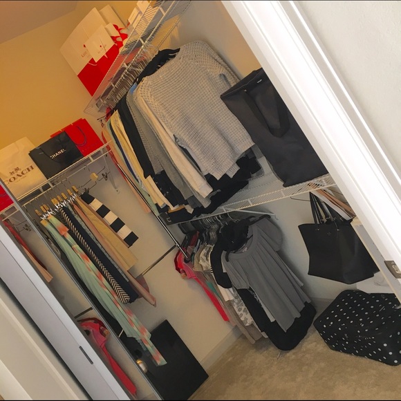 Meet your Posher, Kate - Picture 3 of 4