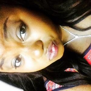 Meet your Posher, Taay