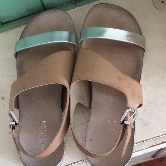 Kenneth Cole sandals