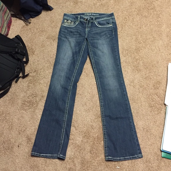 ZCO jeans size 7, boot cut.