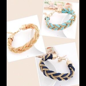 1/$8 2/$12 :) Each color !