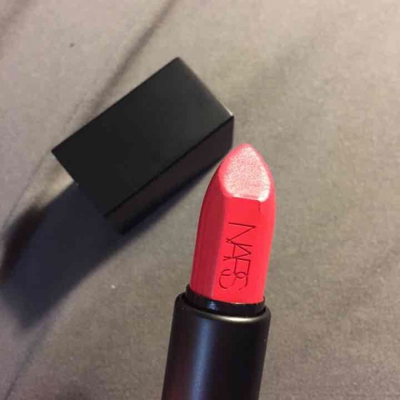 Nars Audacious Lipstick