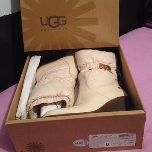 Brand new ugg boots