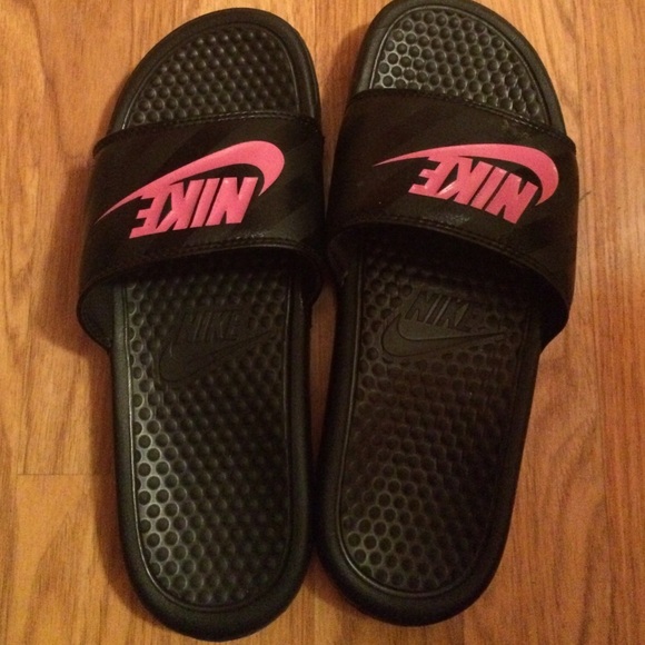 Nike slides
