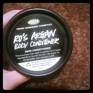 Lush Ro's Argan Body Conditioner