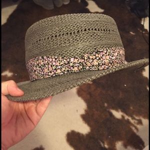 San Diego Hat Co. Grey Woven Fedora w/ Floral Band