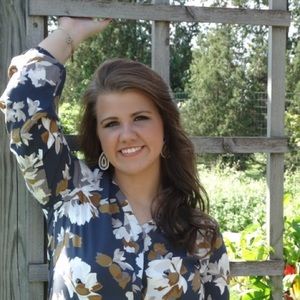 Meet your Posher, Allison