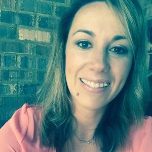 Meet your Posher, Bobbi