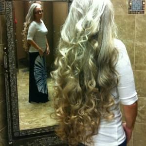 Meet your Posher, Deidra