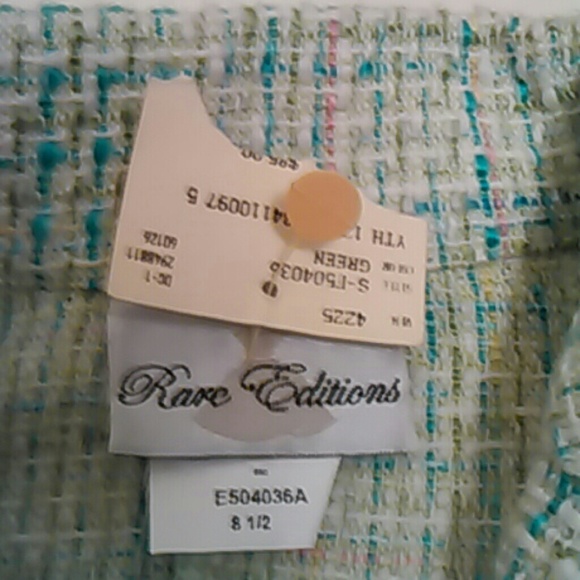 PRICE REDUCE ! Girl two piece dress and coat - Picture 3 of 4