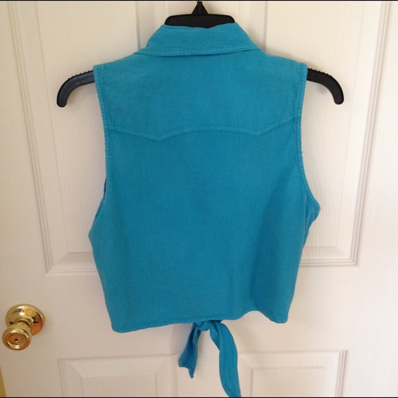 Acqua blue sleeveless collared shirt! - Picture 3 of 3