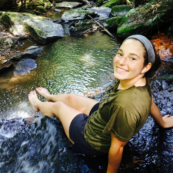 Meet your Posher, Nichole