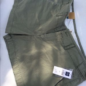 The gap chino short