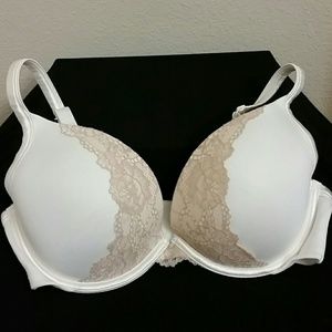 Cacique LB Cream&Tan Plunge/Push Up Bra Sz 38C