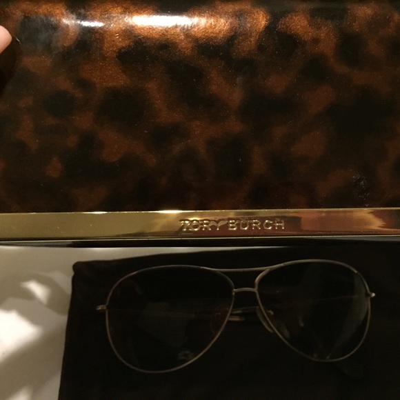 Tory burch sunglasses