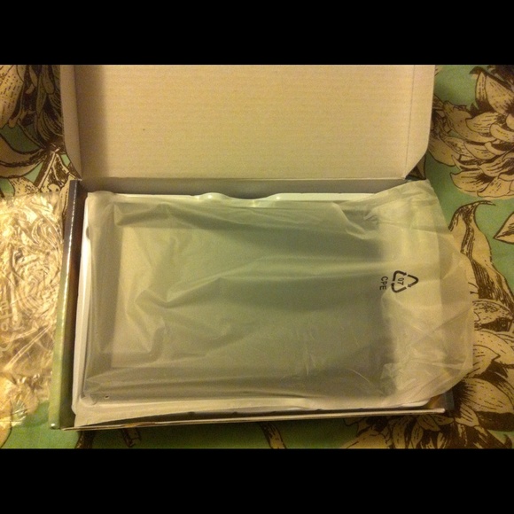 Bright-Tab 7" Android Tablet - Picture 2 of 4