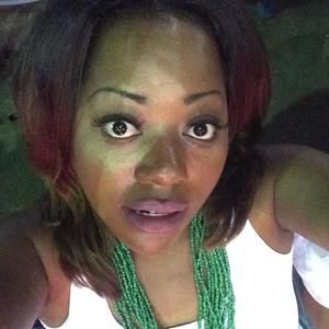 Meet your Posher, Juana