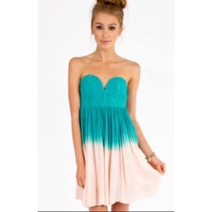 Ombré strapless dress