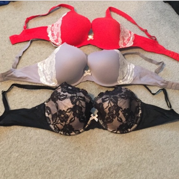 Bundle of 3 body by Victoria 34 DD