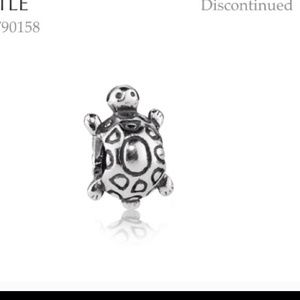 Turtle pandora charm