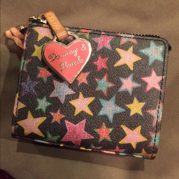 Dooney & Bourke change wallet