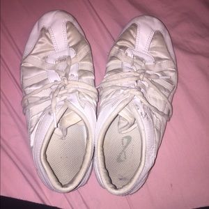 Nfinity Cheer shoes
