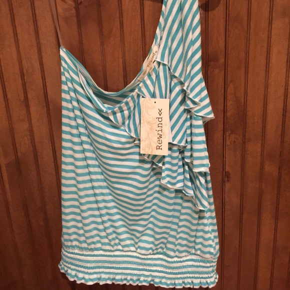 One-Shoulder Ruffle Top