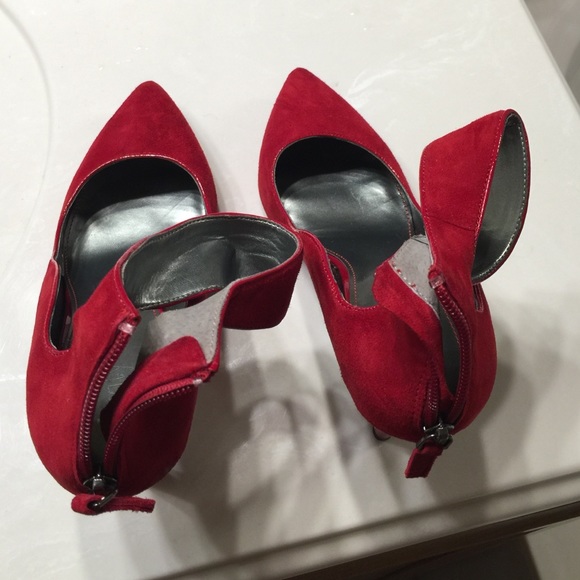 Red Upper !!! NEW w/o tags