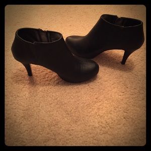 Madden Girl Ginger Booties