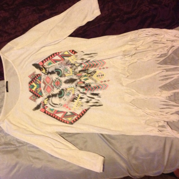 Three quarter sleeve fringe bottom top