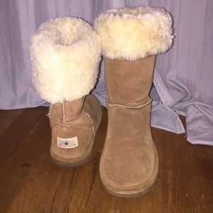 GREAT condition Bearpaws