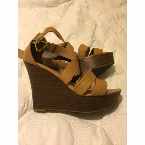 Express Tan Wedges