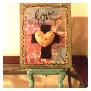 Love and Cross decor with display holder