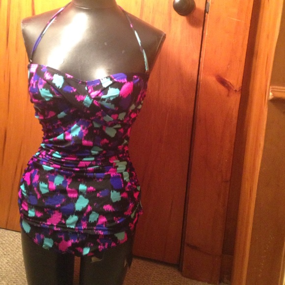 One piece bathing suit