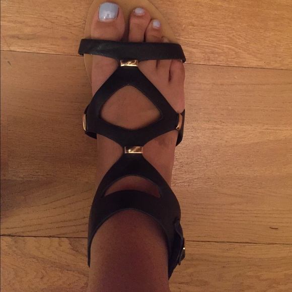Sandals - Picture 4 of 4