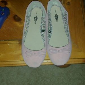 Baby Pink flats