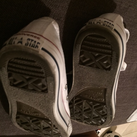 Converse - Picture 4 of 4