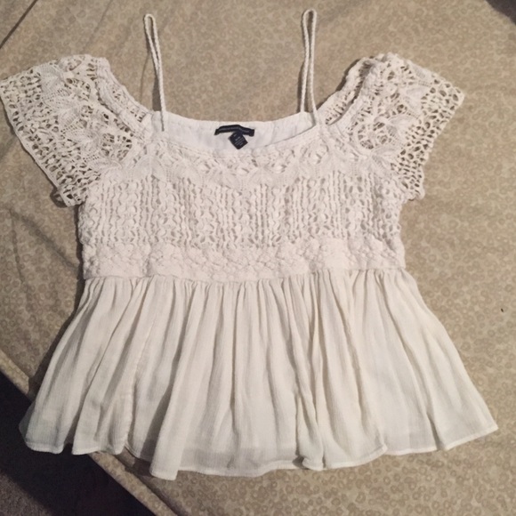 American eagle lace top!