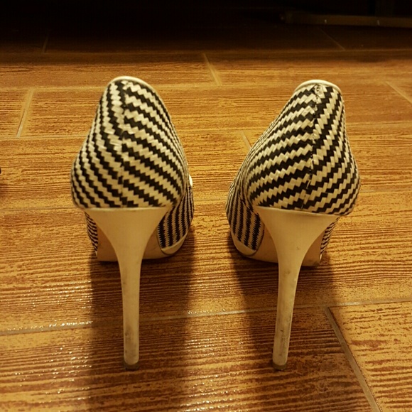 Fun heels - Picture 3 of 3
