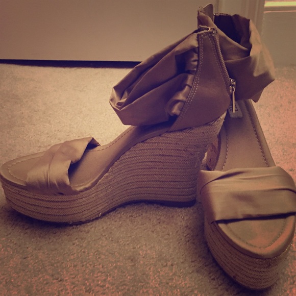 J-LO heels!